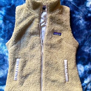 Patagonia Los Gatos Khaki Fleece Vest